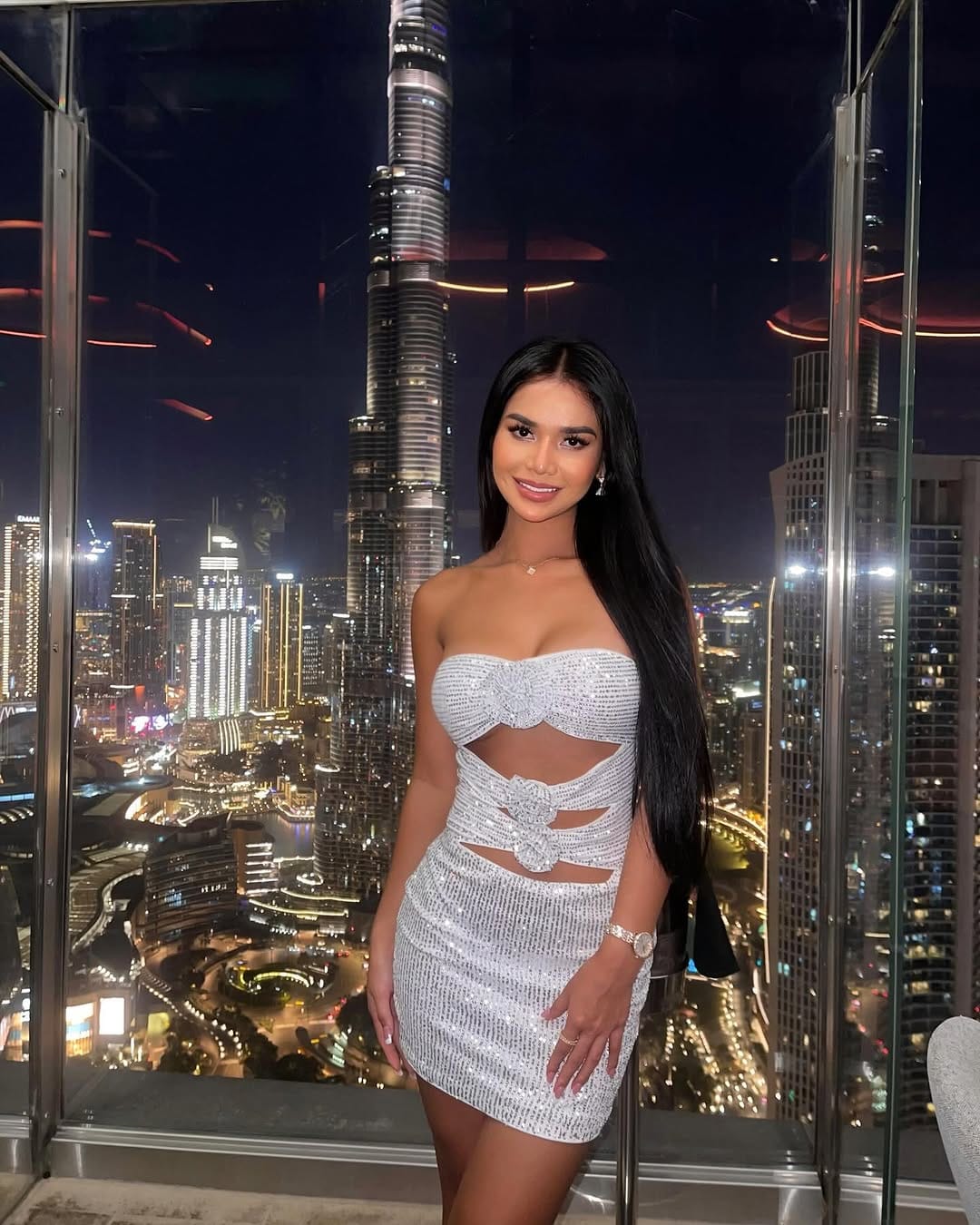 Huda hussain